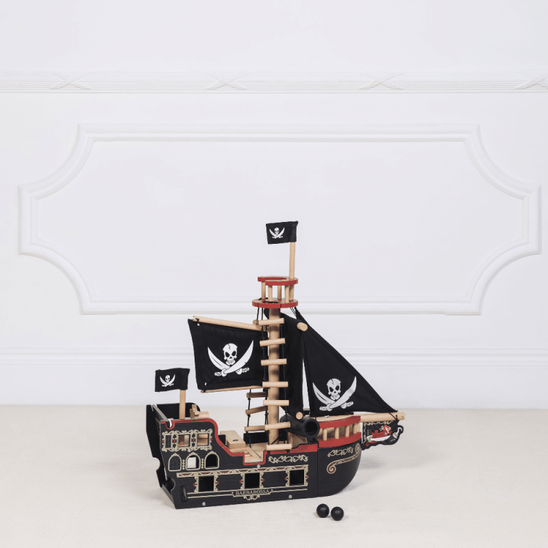 Le Toy Van Barbarossa Pirate Ship