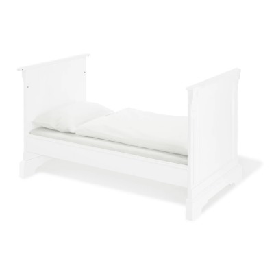 Pinolino Emilia Cot Bed1