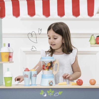 Le Toy Van Fruit and Smoothie Blender Set