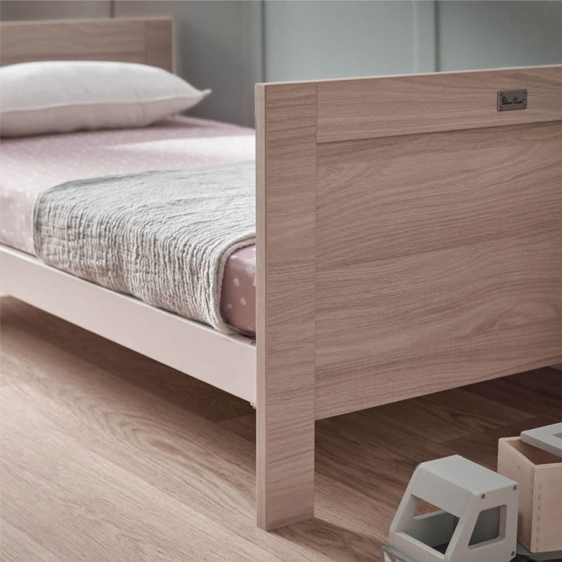 silver-cross-finchley-cot-bed-oak-7