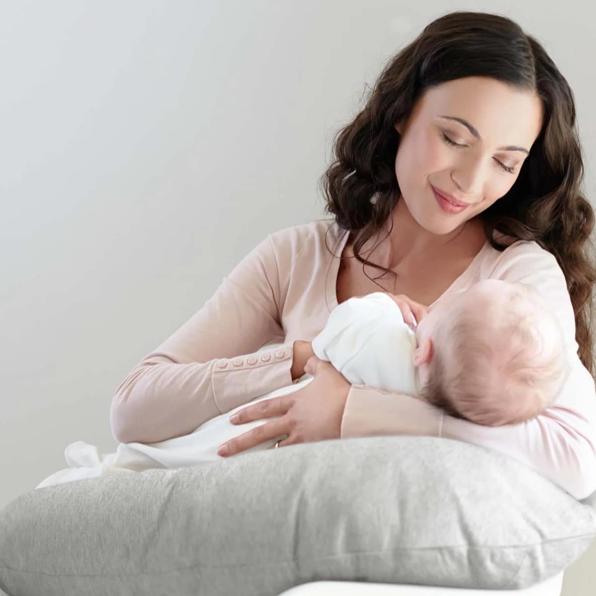 Mamas and sale papas nursing pillow