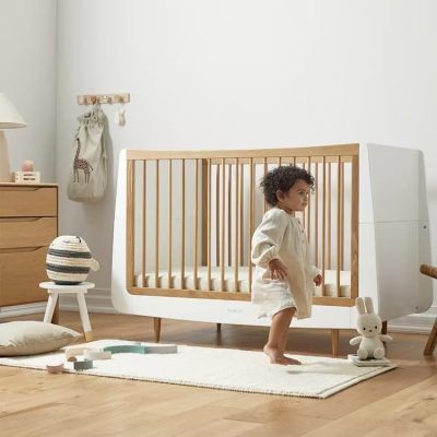 Snuz Skandi Cot Bed - Oak