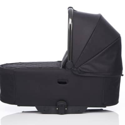 Black_Carrycot