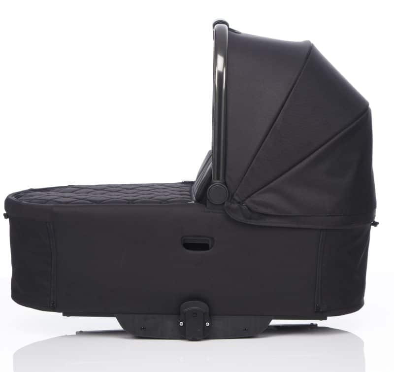 Black_Carrycot