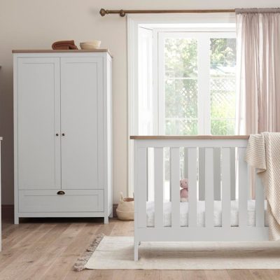 Tutti Bambini Verona 2 Piece Cotbed and Wardrobe Nursery Room Set - White Oak