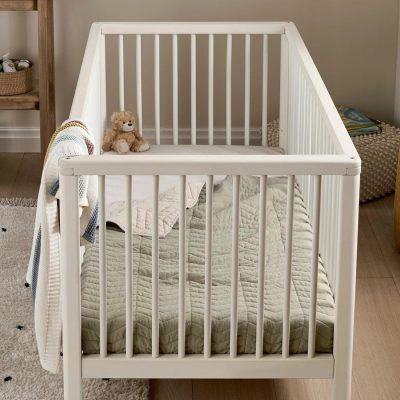 Mamas & Papas Solo Cot Bed and Mattress - White