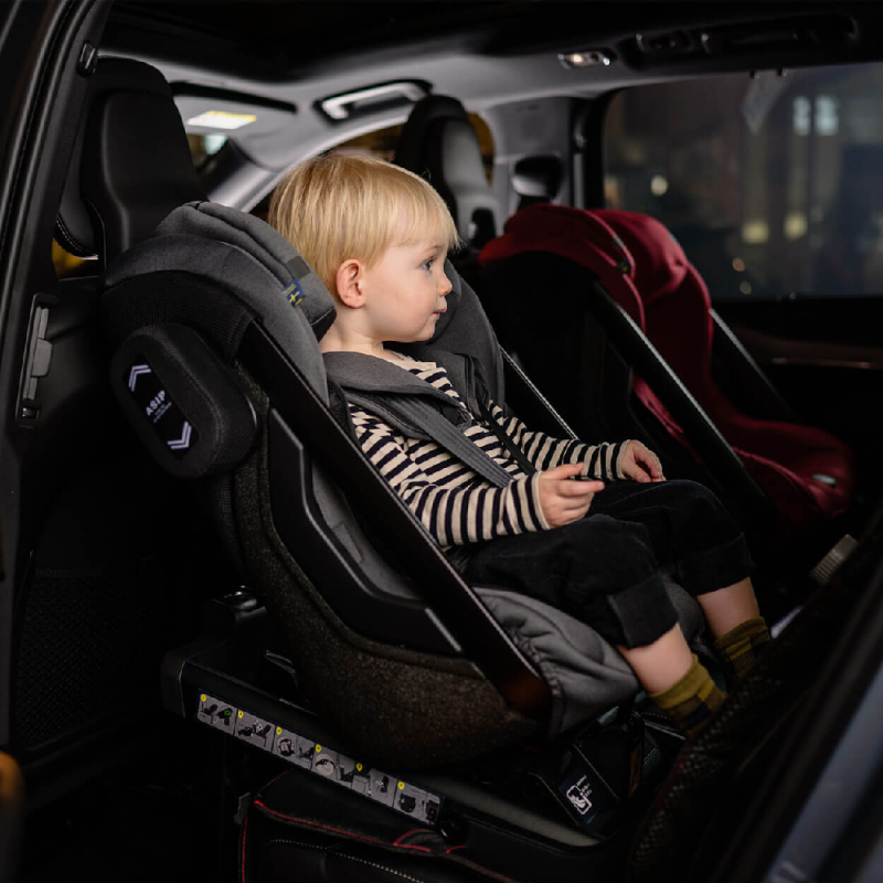 Axkid One 2 Rear-Facing Car Seat Granite Melange