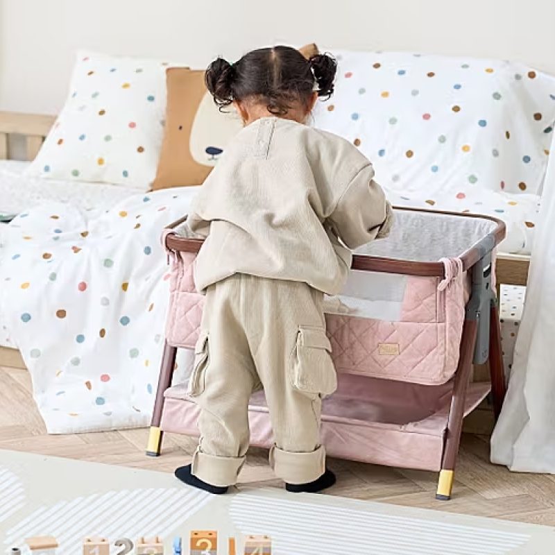 Tutti Bambini CoZee Luxe Mini Me Crib - Walnut & Blush