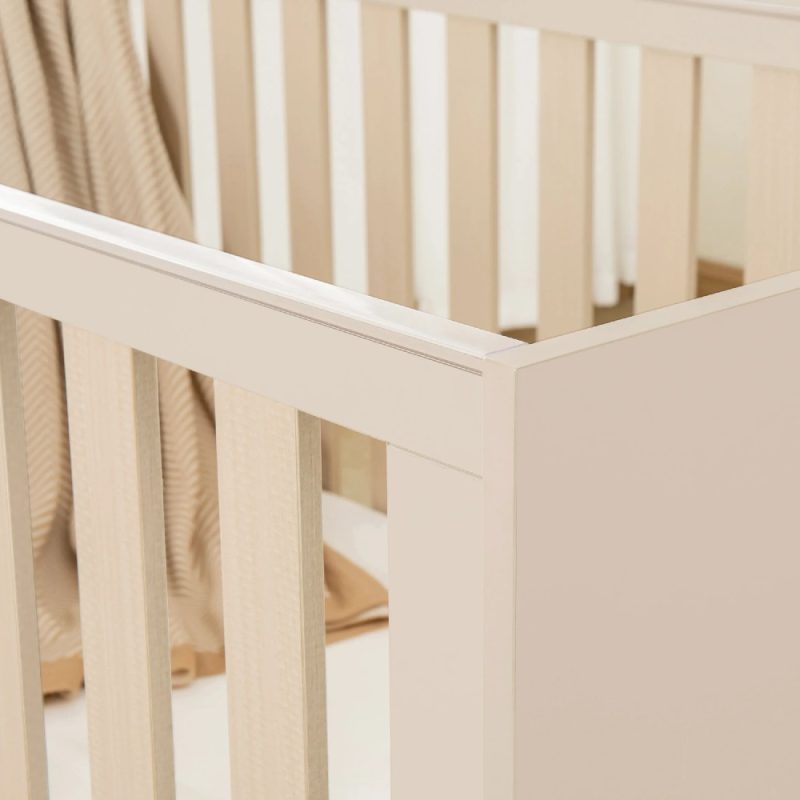 Babymore Dante Cot Bed – Cashmere