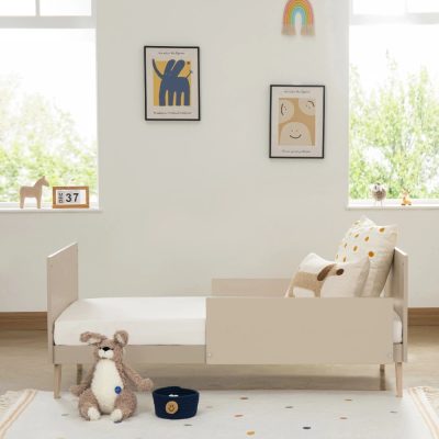 Babymore Dante Cot Bed – Cashmere