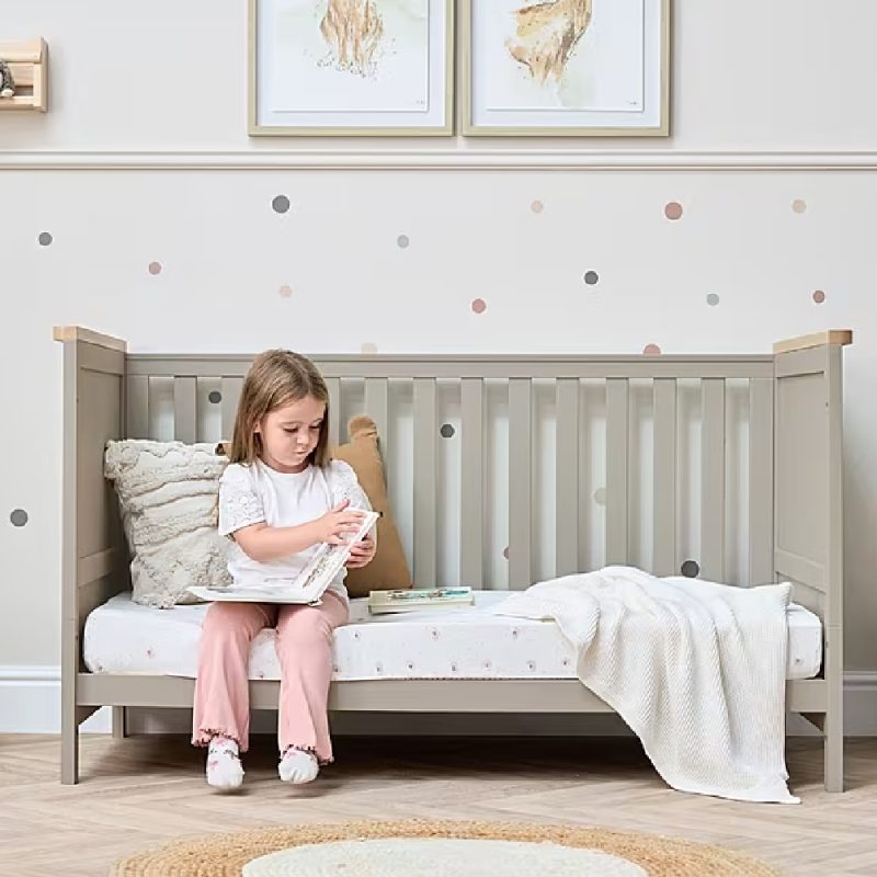 Tutti Bambini Misha Cot Bed - Mushroom/Golden Oak