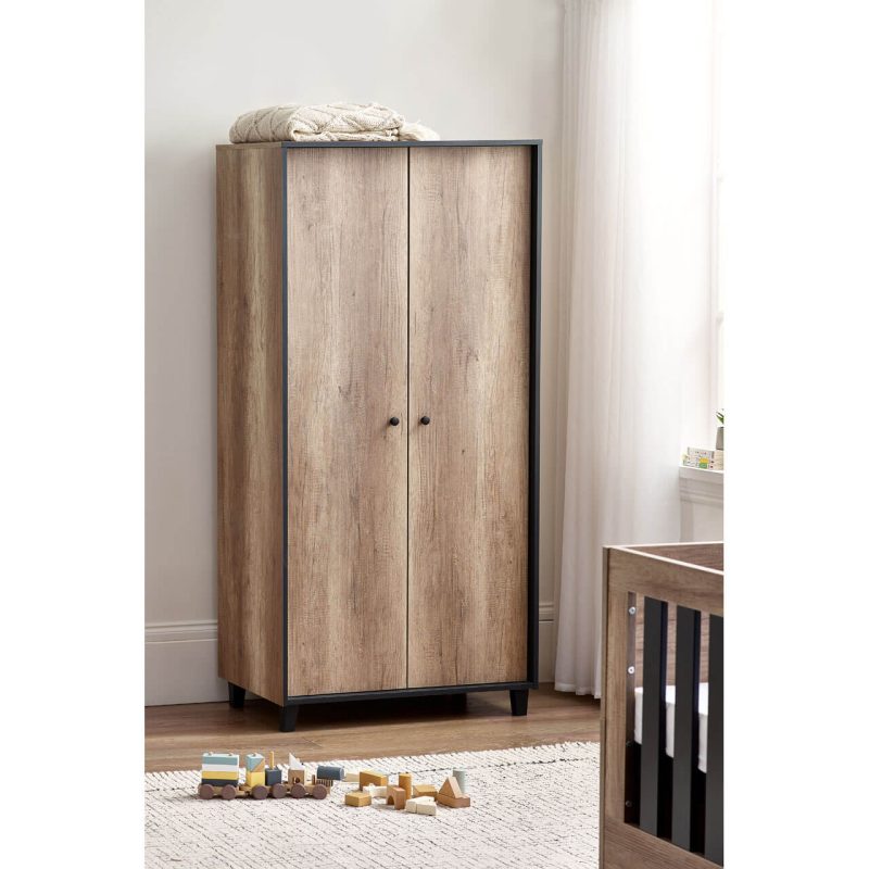 babystyle-montana-double-wardrobe-lifestyle_1