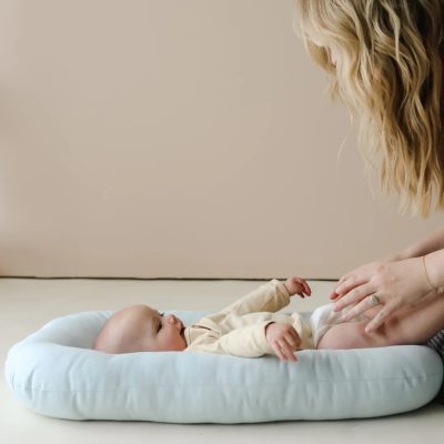 Snuggle Me Organic Infant Lounger Bluebell