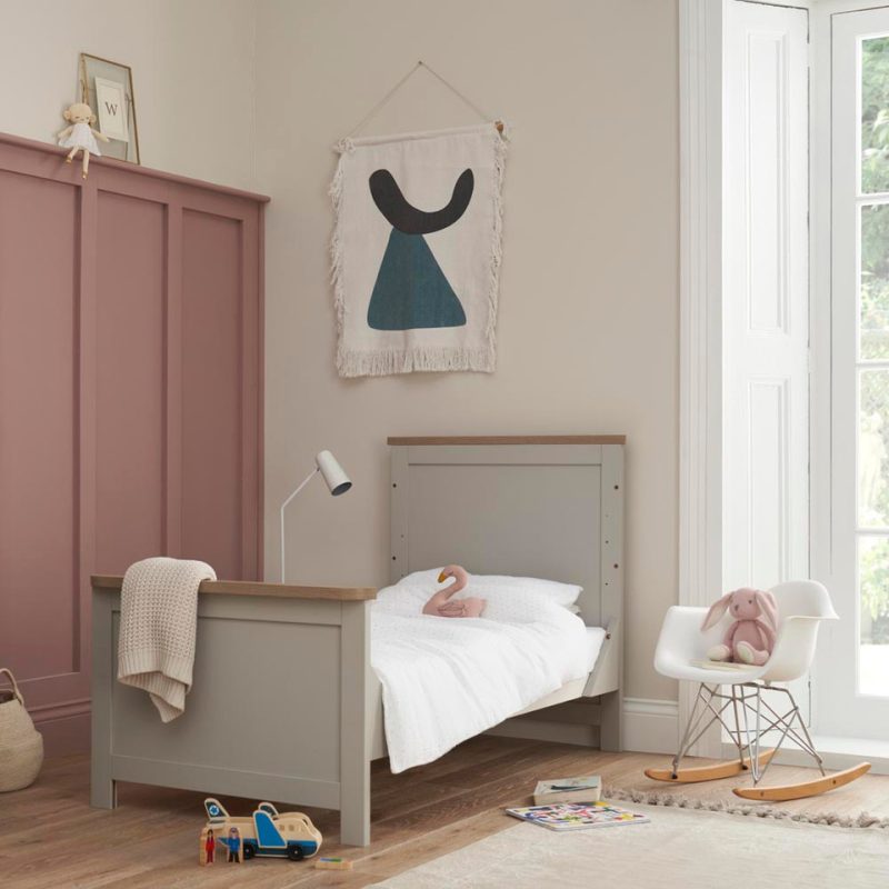 Tutti Bambini Verona Cot Bed - Dove Grey/ Oak